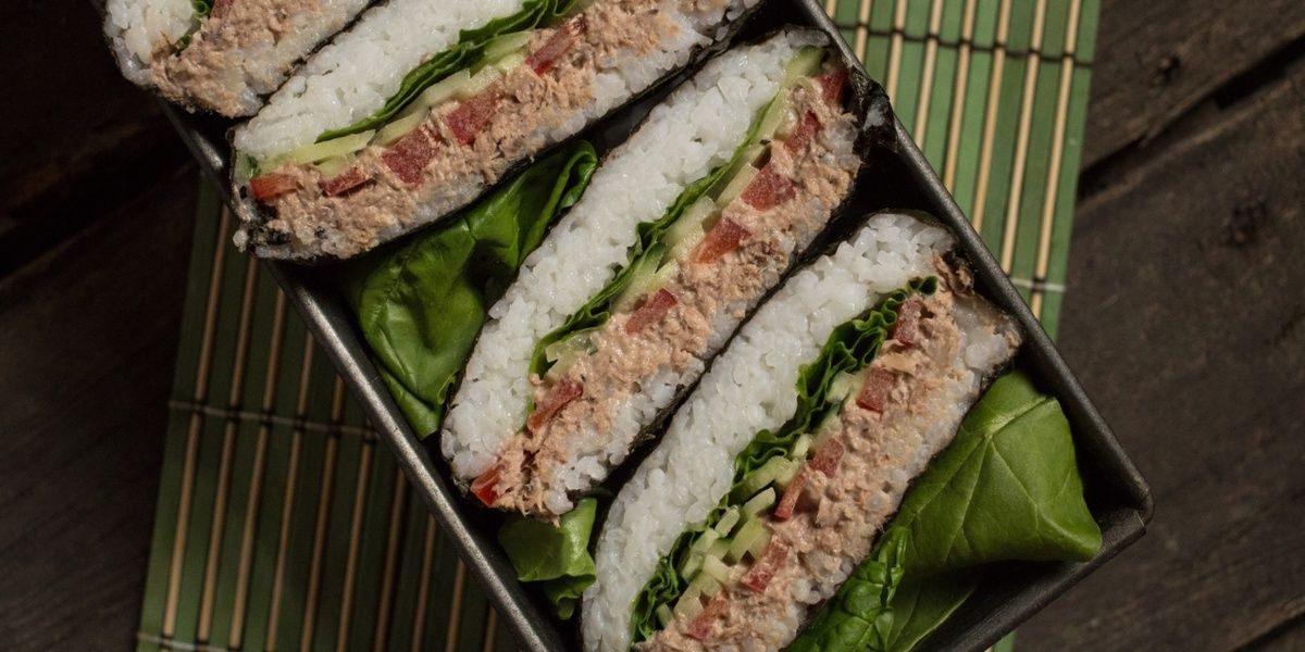 Онигирадзу: японские рисовые сэндвичи, которые покорят ваши вкусовые рецепторы