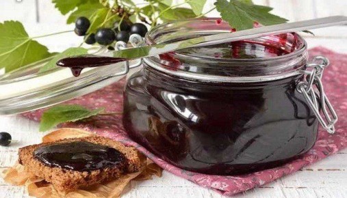 Варенье из черной смородины: традиционный десерт с полезными свойствами
