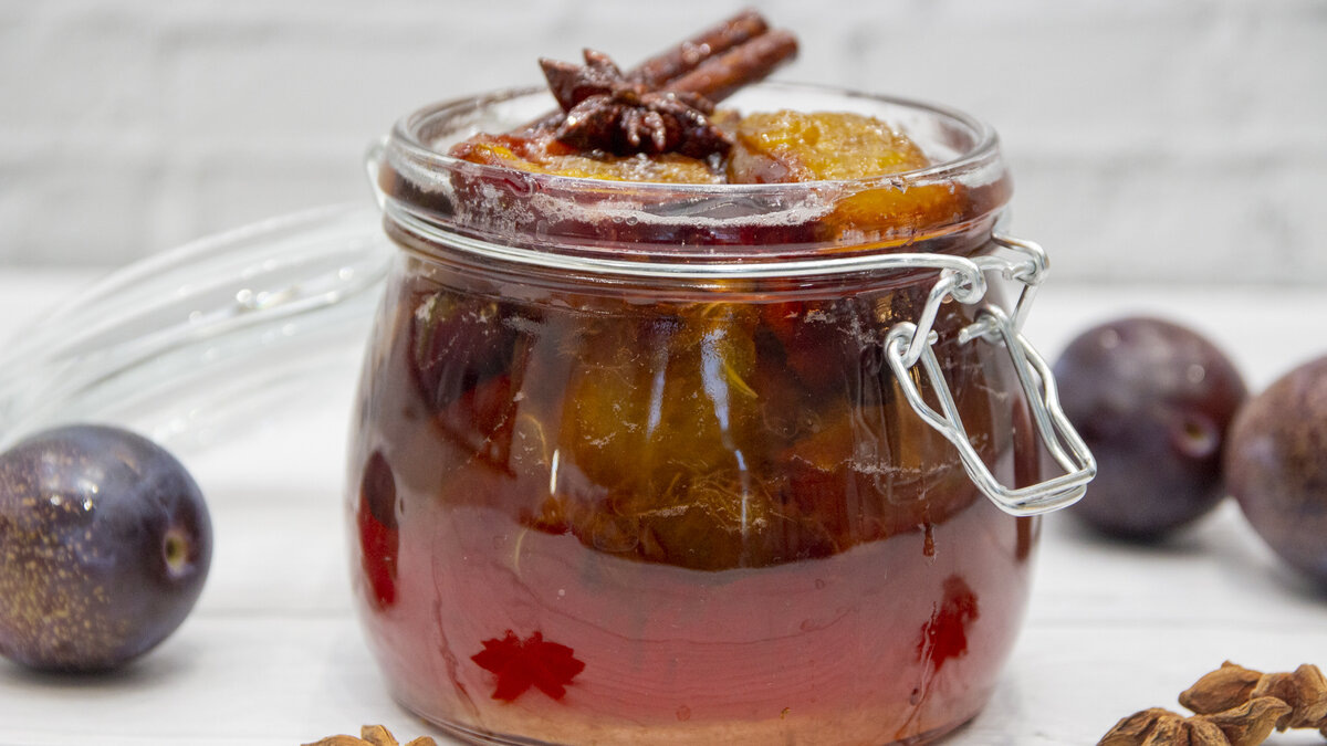 Запеченное сливовое варенье: насыщенный вкус без варки