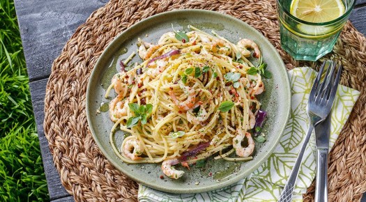 Как приготовить бюджетные спагетти с креветками: полезные советы