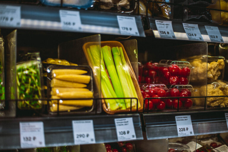 Ритейлеры на пике тренда: запуск собственных брендов здорового питания