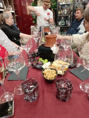 Необычные открытия: винодельня, где каждый глоток — приключение