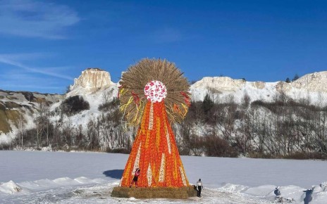 В «Белом колодце» весна врывается: Масленица как магнит для туристов