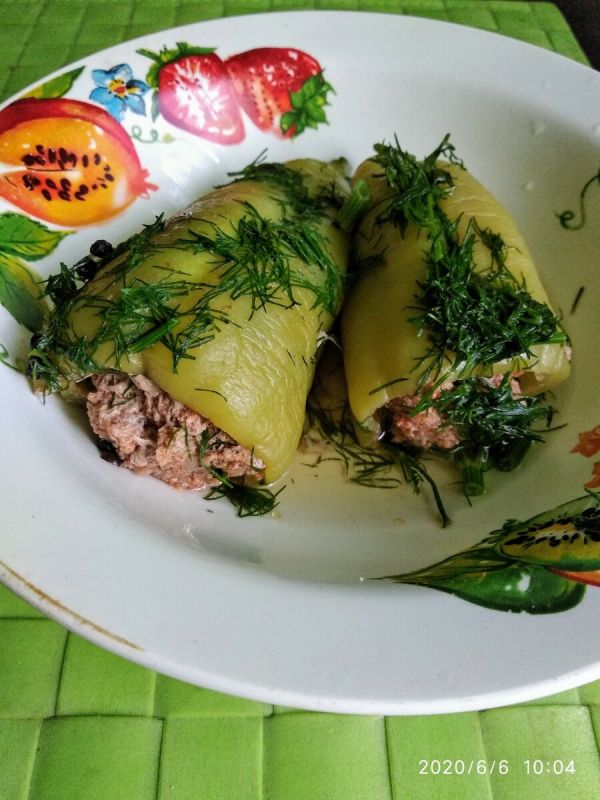 Кето-фаршированные перцы: легкость и вкус без лишних углеводов