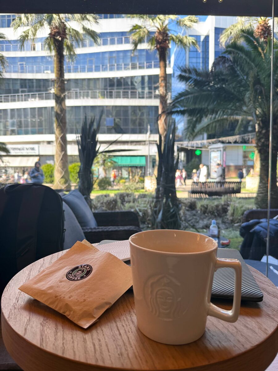 Новый взгляд на кофе: как бывший Starbucks меняет атмосферу города