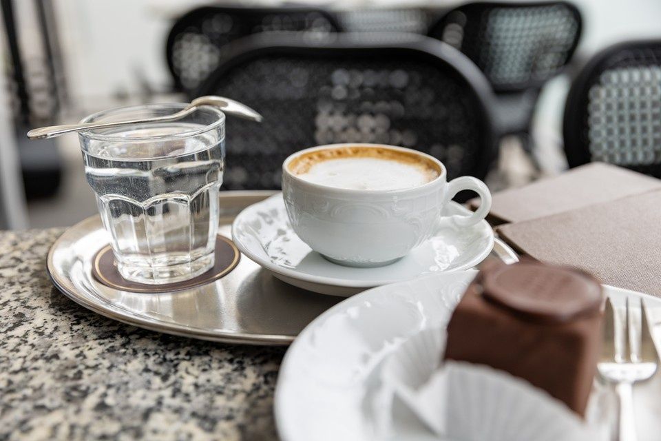 Почему не каждое растительное молоко идеальное для вашего кофе