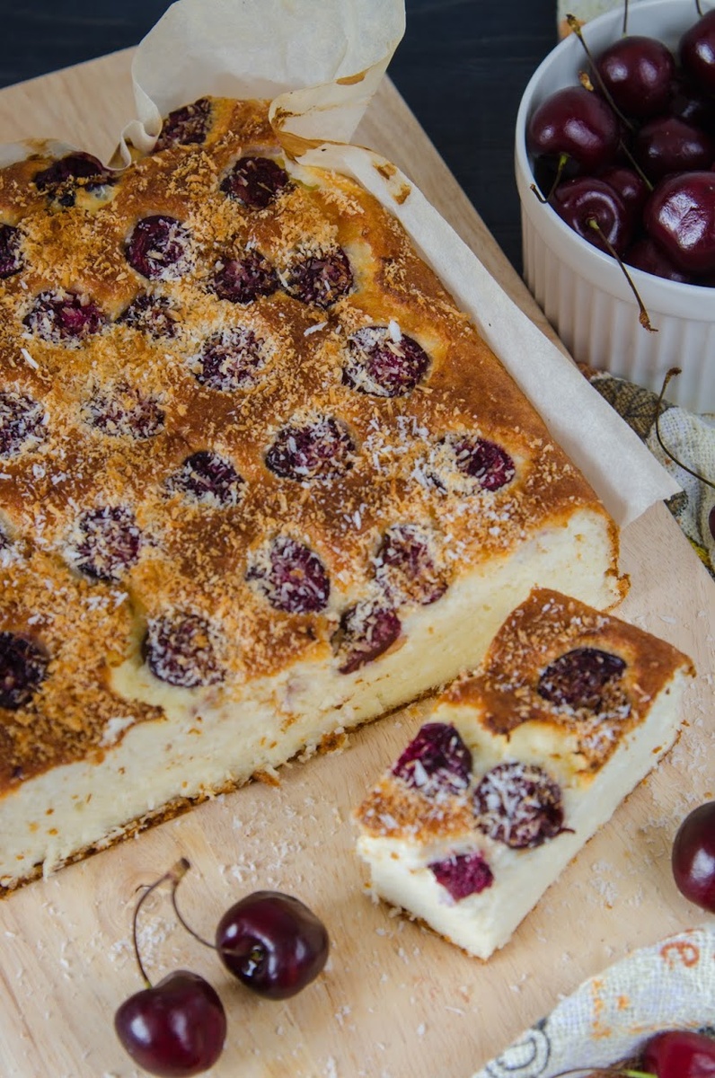 Необычная запеканка с черешней, которая вдохновляет на новые гастрономические свершения