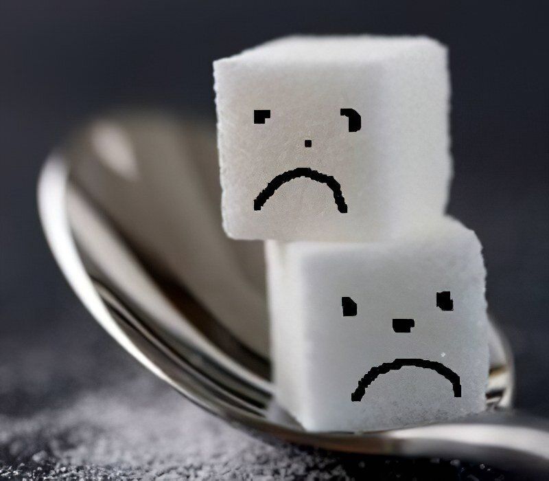 Почему сахар может быть опаснее жира и копчёностей