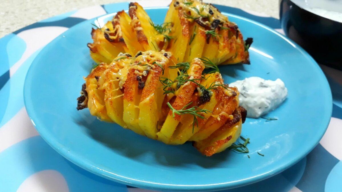 Как приготовить картошку-гармошку: новый взгляд на классический гарнир