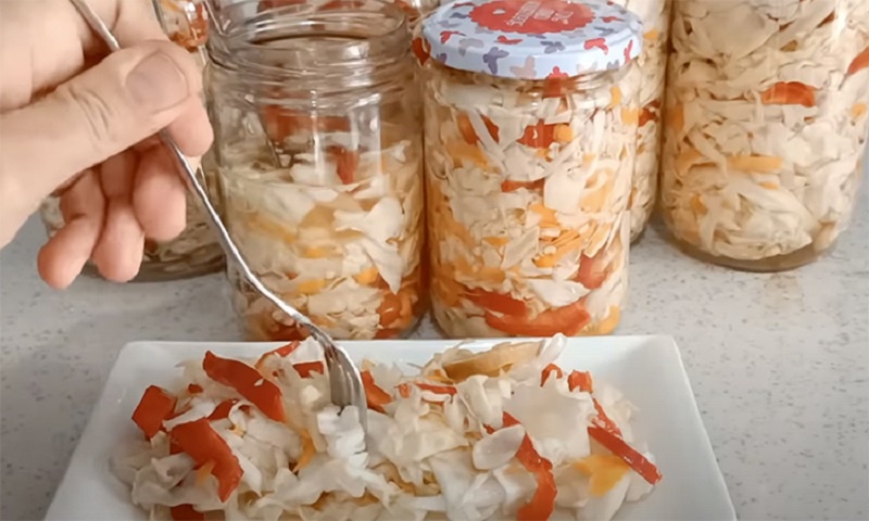 Квашеная капуста по-турецки: секреты яркого вкуса и хрустящей текстуры