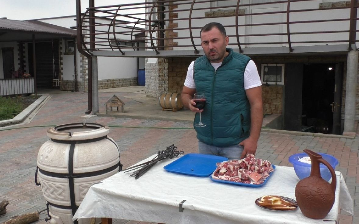 ����� �� ������� �������: Celebrating Family and Togetherness