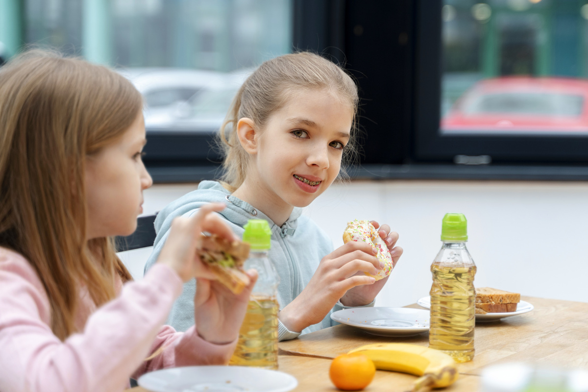 Как составить идеальный ланчбокс для школьника: советы эксперта