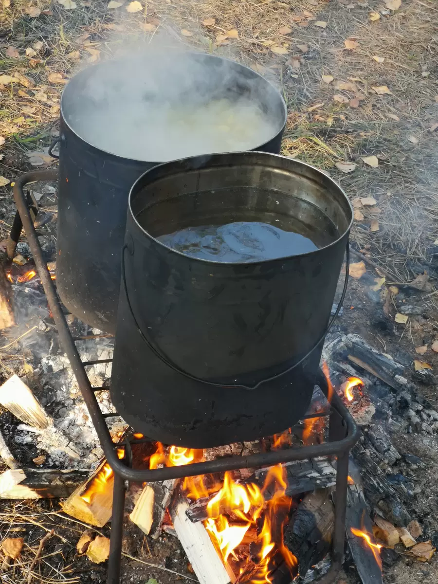 Кулинарные шедевры на природе: как устроить гастрономический праздник в походе