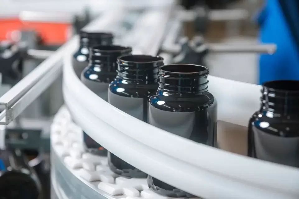 Пластиковая упаковка для БАДов: развенчиваем мифы о безопасности