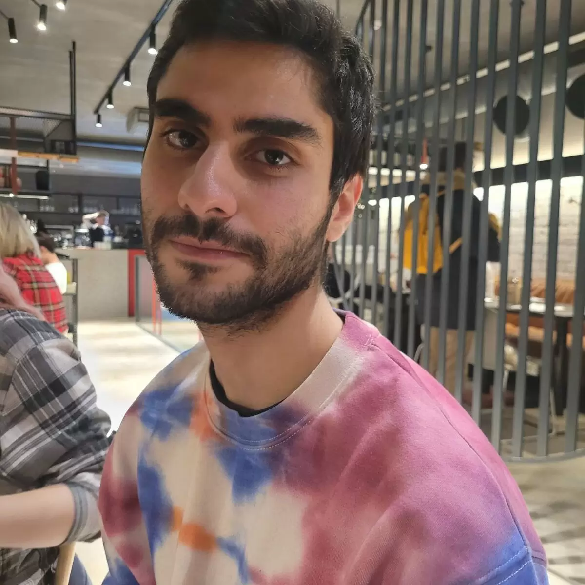 Почему официанты становятся жертвами некомпетентности на кухне?