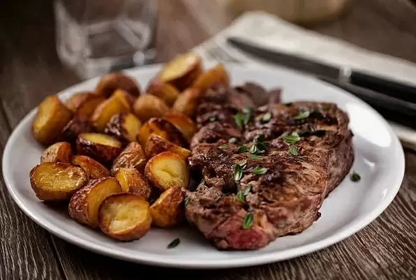 Нежный картофель с мясом без лука