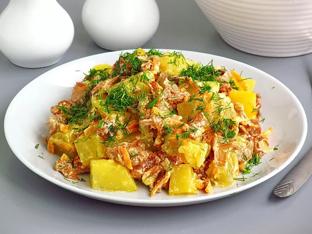 Лисички и картошка: классика гастрономии, вдохновленная природой