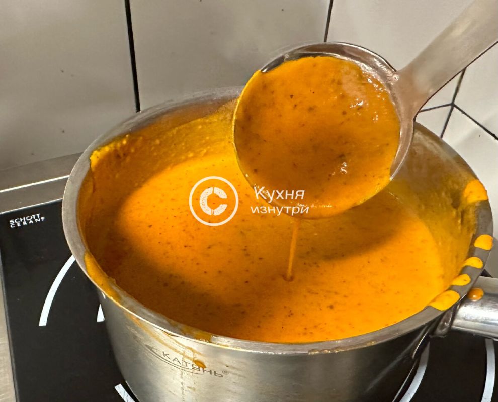 Ретро со вкусом: как воссоздать знаменитый красный соус из советских столовых