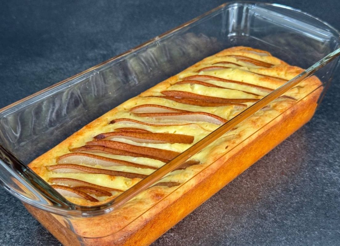 Творожная запеканка с грушей: простой и вкусный десерт для всей семьи